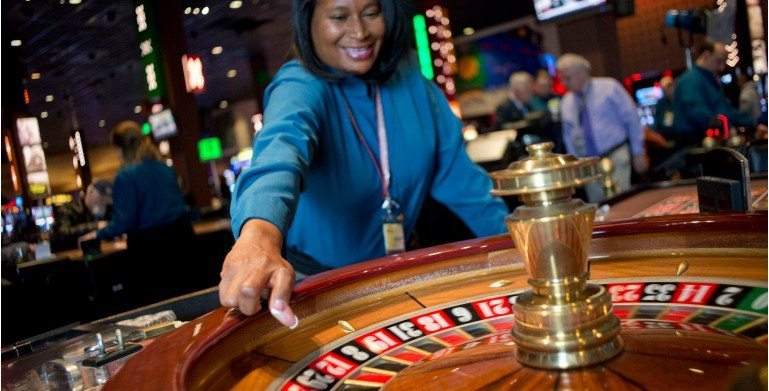 Playing Roulette, Kansas Casino, Topeka Casino